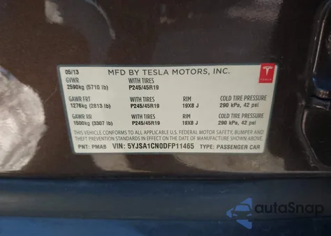 2013 Tesla Model S из США, поврежденный, VIN 5YJSA1CN0DFP11465